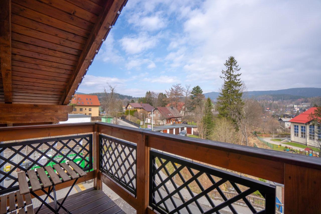 Rentplanet - Apartamenty Okrzei Szklarska Poreba Extérieur photo